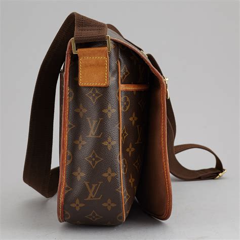 louis vuitton bosphore bags.